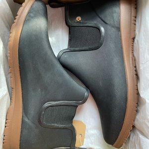 Bogs Sweet Pea ankle boots